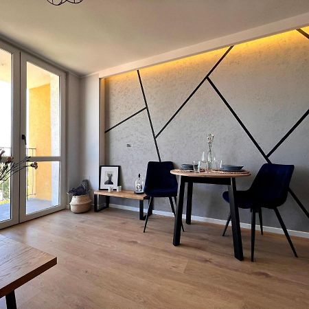 Apartament M.55 Apartment กดิเนีย ภายนอก รูปภาพ